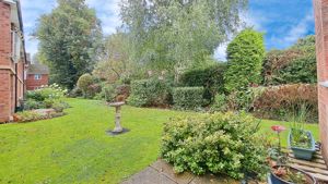 Photo 4- click for photo gallery